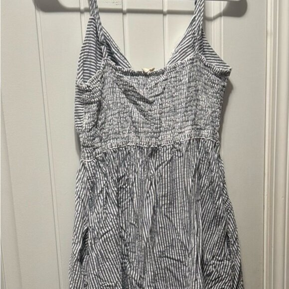 Striped/seersucker Dress - Picture 3 of 3